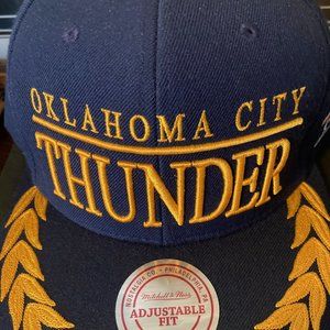 Oklahoma City THUNDER basketball team hat. One size snapback. Blue and gold